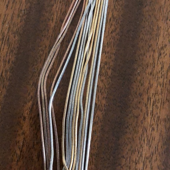 long mixed color liquid  metal necklace - Picture 3 of 9